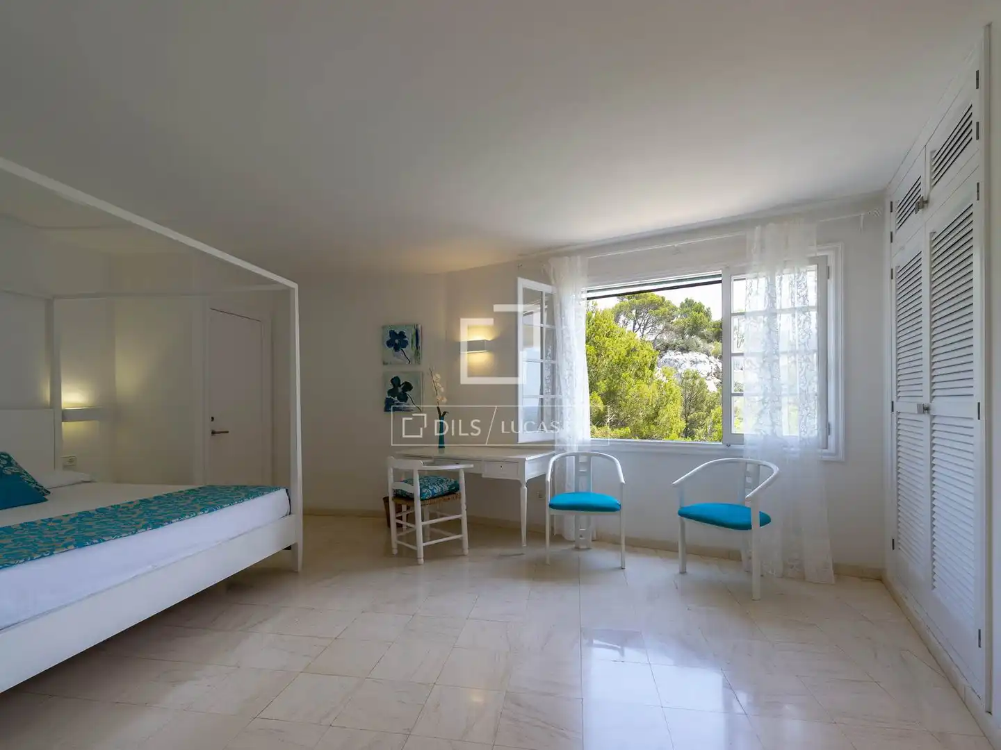 Dormitori de Casa o xalet en venda en Es Migjorn Gran amb Aire condicionat, Jardí privat i Terrassa