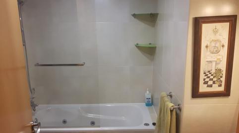 Foto 3 de Piso de alquiler en Avenida Avenida San Juan de la Peña, 180, Avda. Cataluña,  Zaragoza Capital