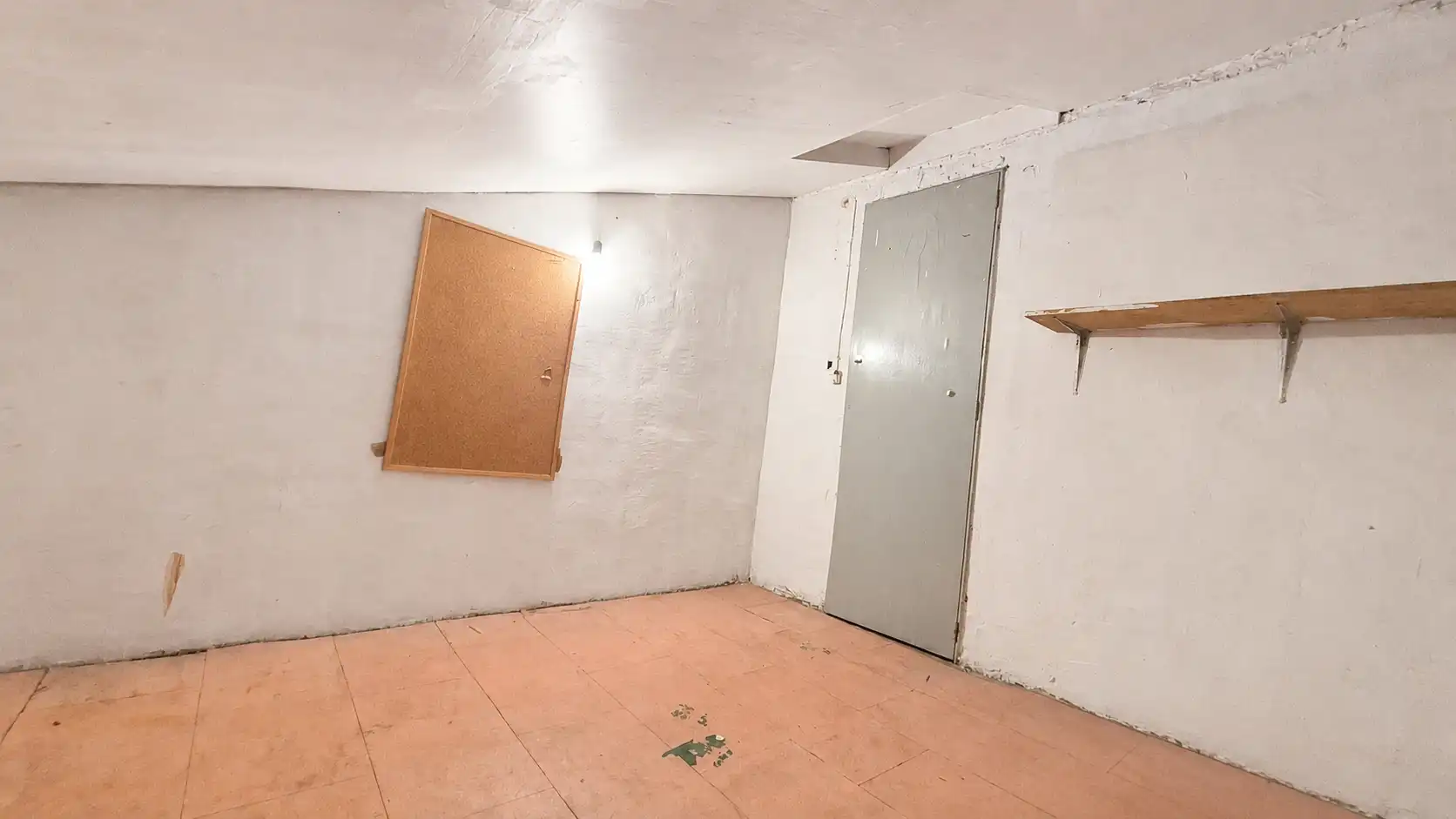 Flat for rent in Madrid  with Heating, Storage room and Oven