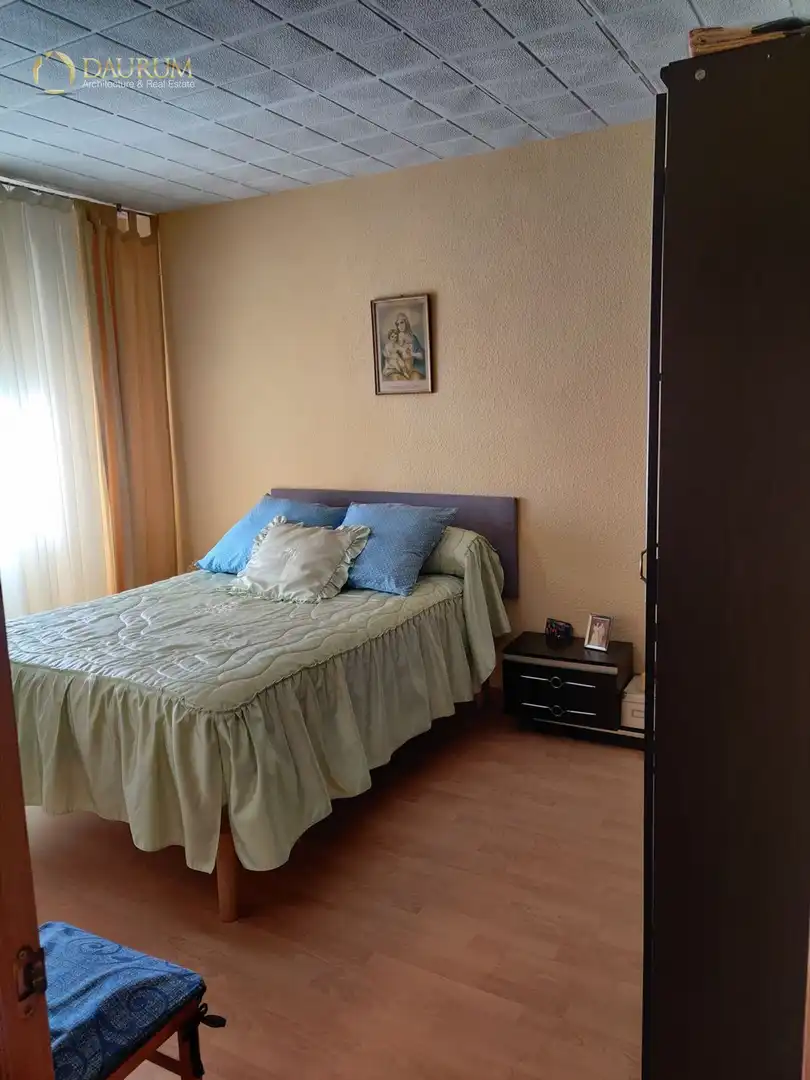 Dormitori de Pis en venda en Mejorada del Campo amb Calefacció i Terrassa