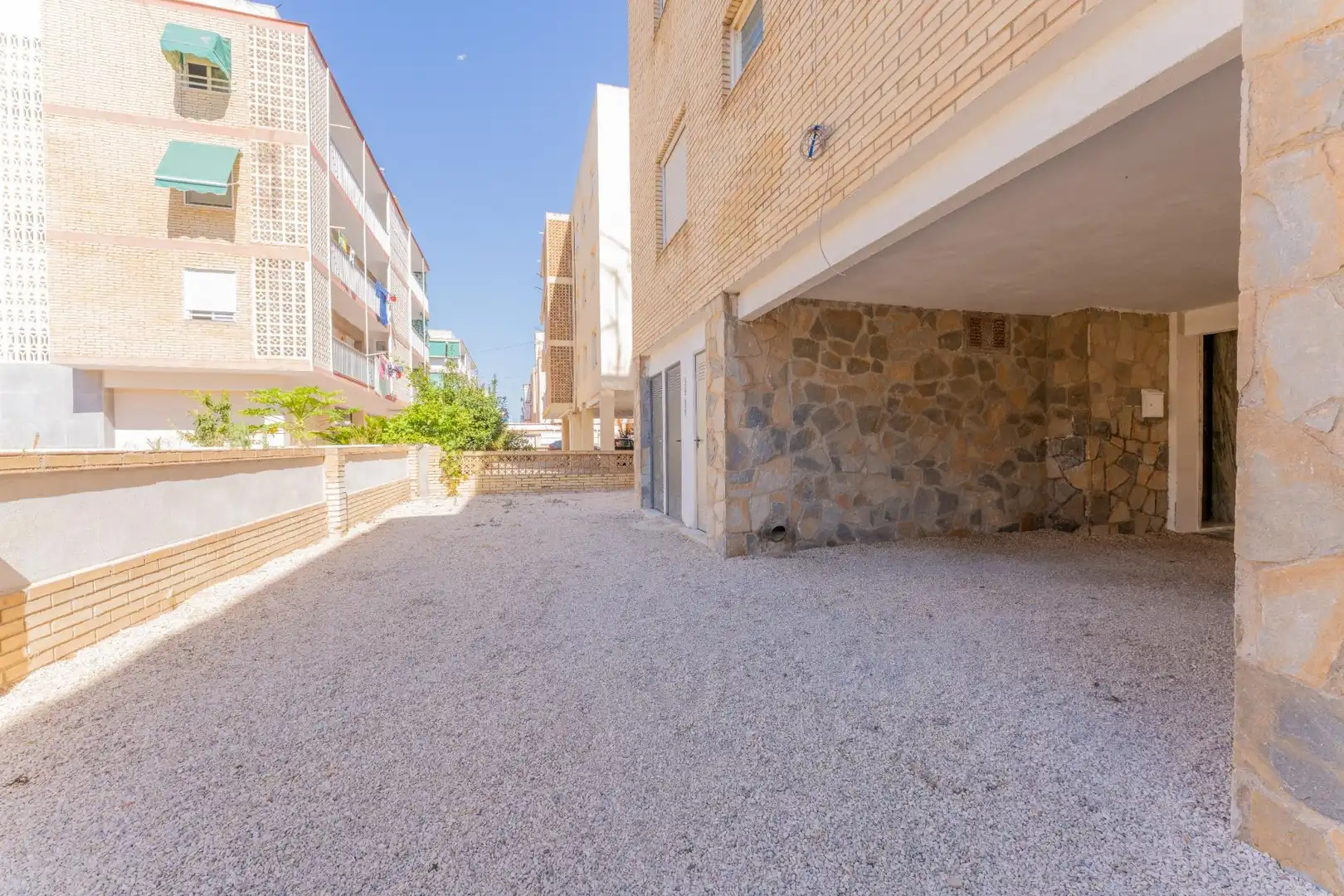 Vista exterior de Piso de alquiler en Santa Pola con Aire acondicionado, Terraza y Amueblado