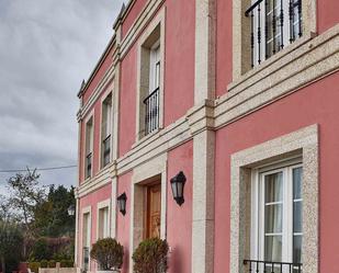 Vista exterior de Casa o xalet en venda en Sanxenxo amb Terrassa