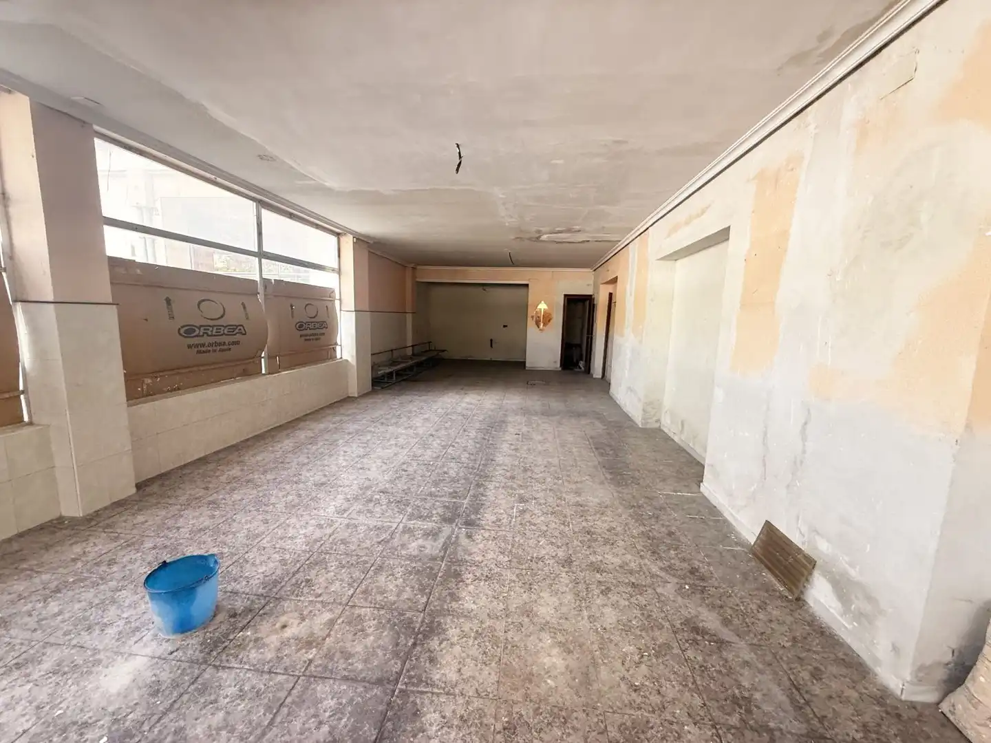 Geschaftsraum zum Verkauf in Avenida de Madrid