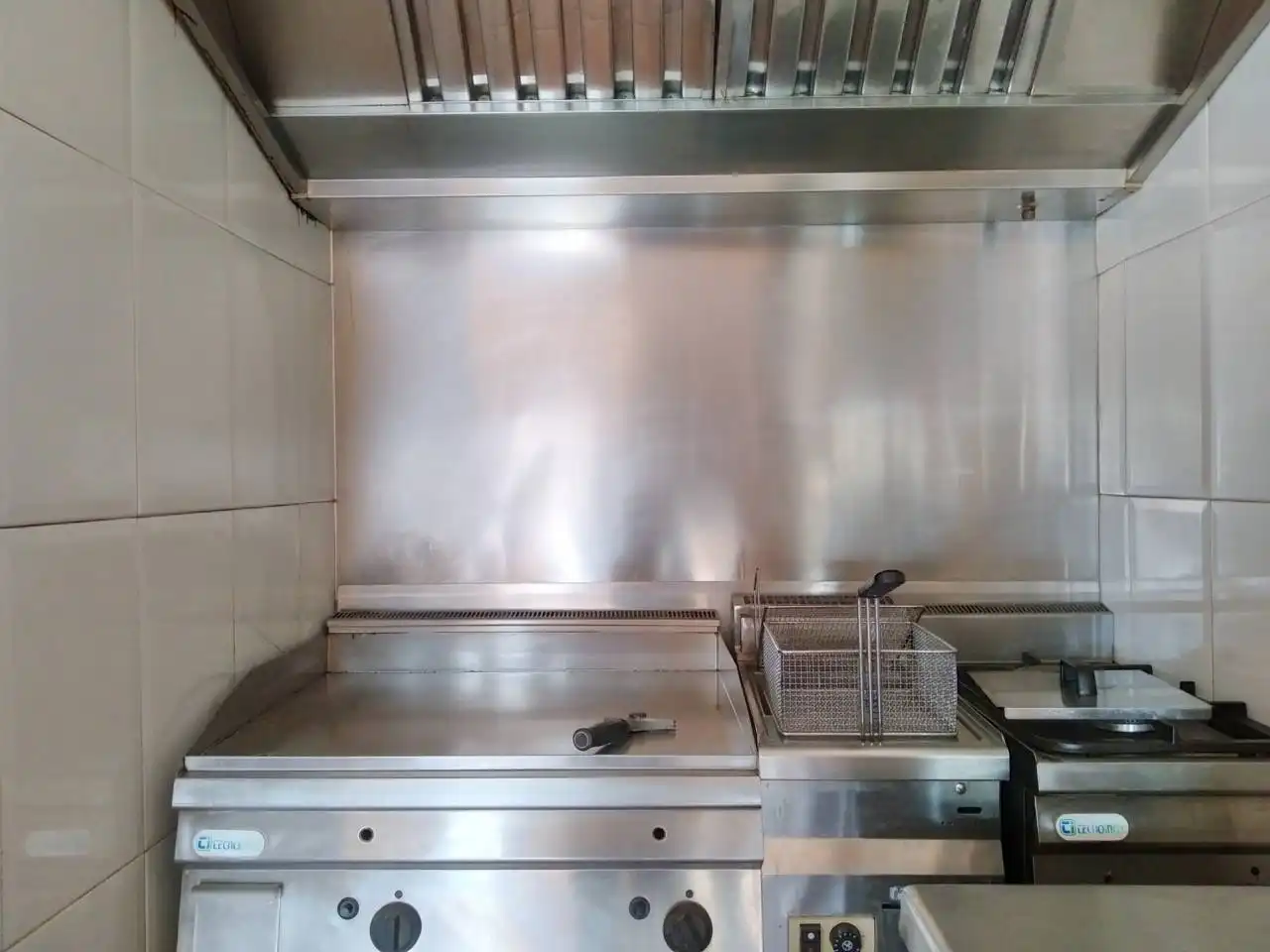 Cocina de Local en venta en Mercat - Mas Moixa