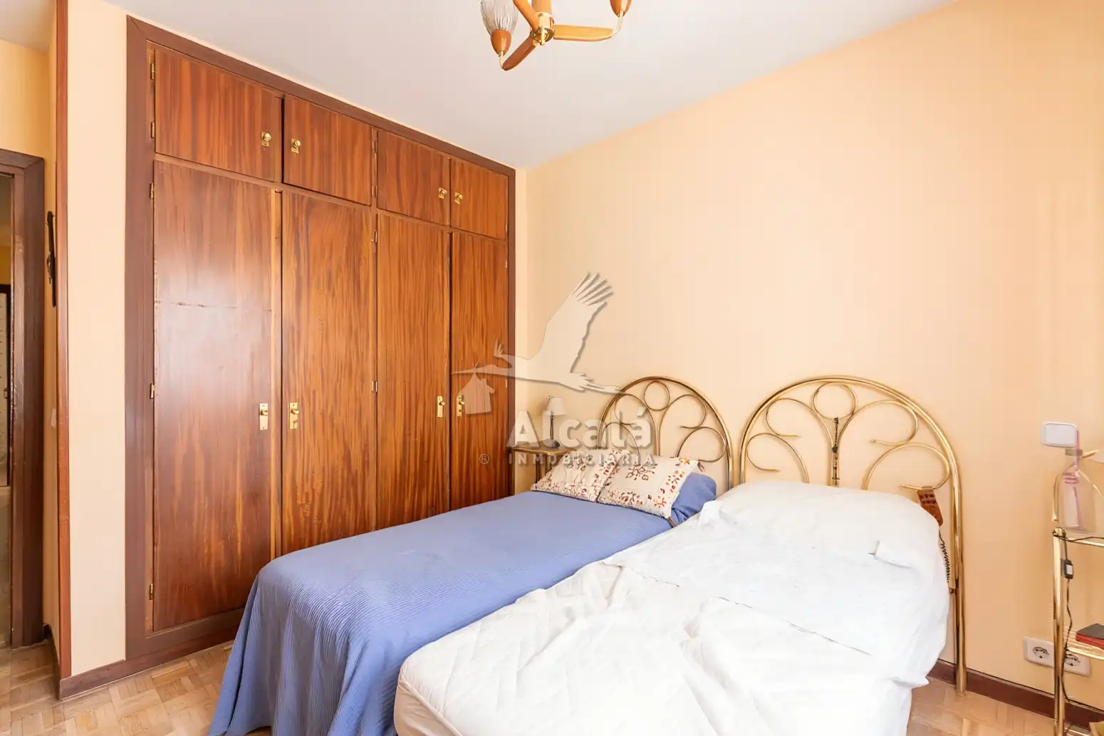 Habitación de Piso en venta en Alcalá de Henares con Calefacción, Jardín privado y Parquet