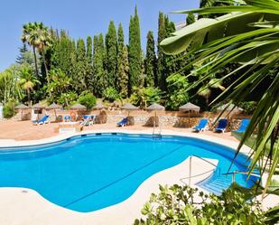 Swimming pool of Apartment for sale in Marbella  with Air Conditioner, Heating and Private garden