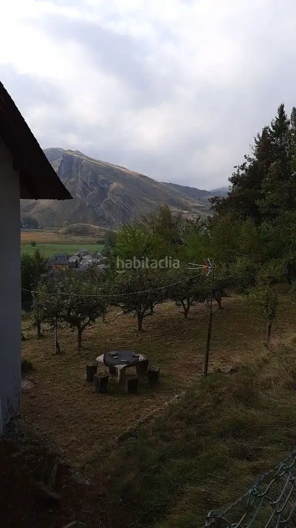 Detached house with garden for sale in Calle la Rodera 22, imagen 8