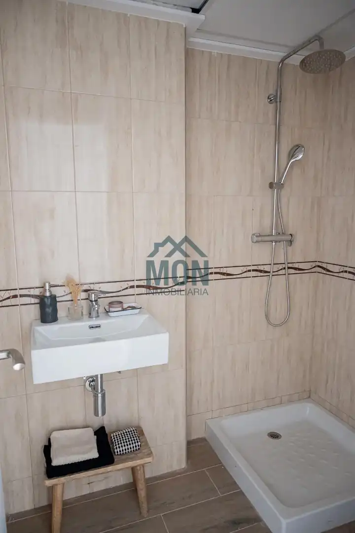 Baño de Casa adosada en venta en Onda con Aire acondicionado, Calefacción y Terraza