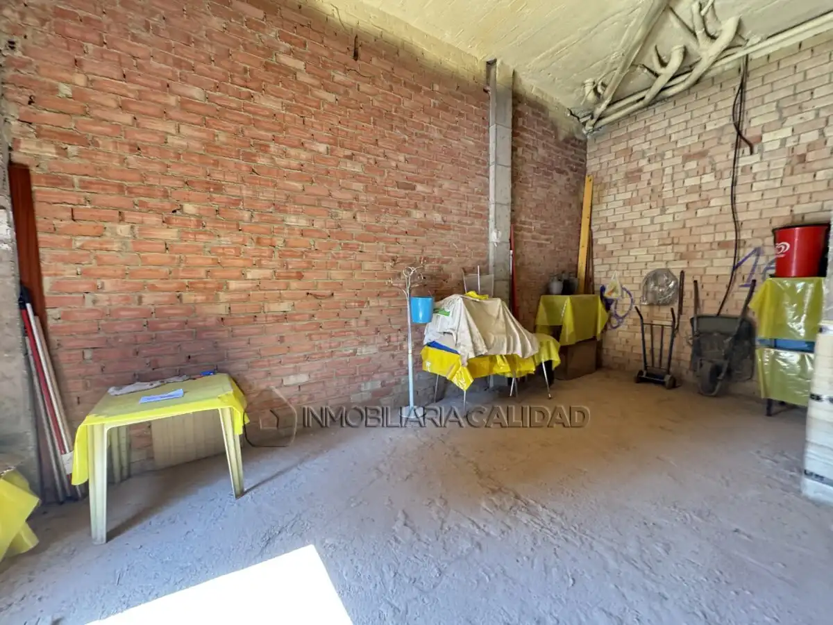 Local en venta en Burgos con Calefacción