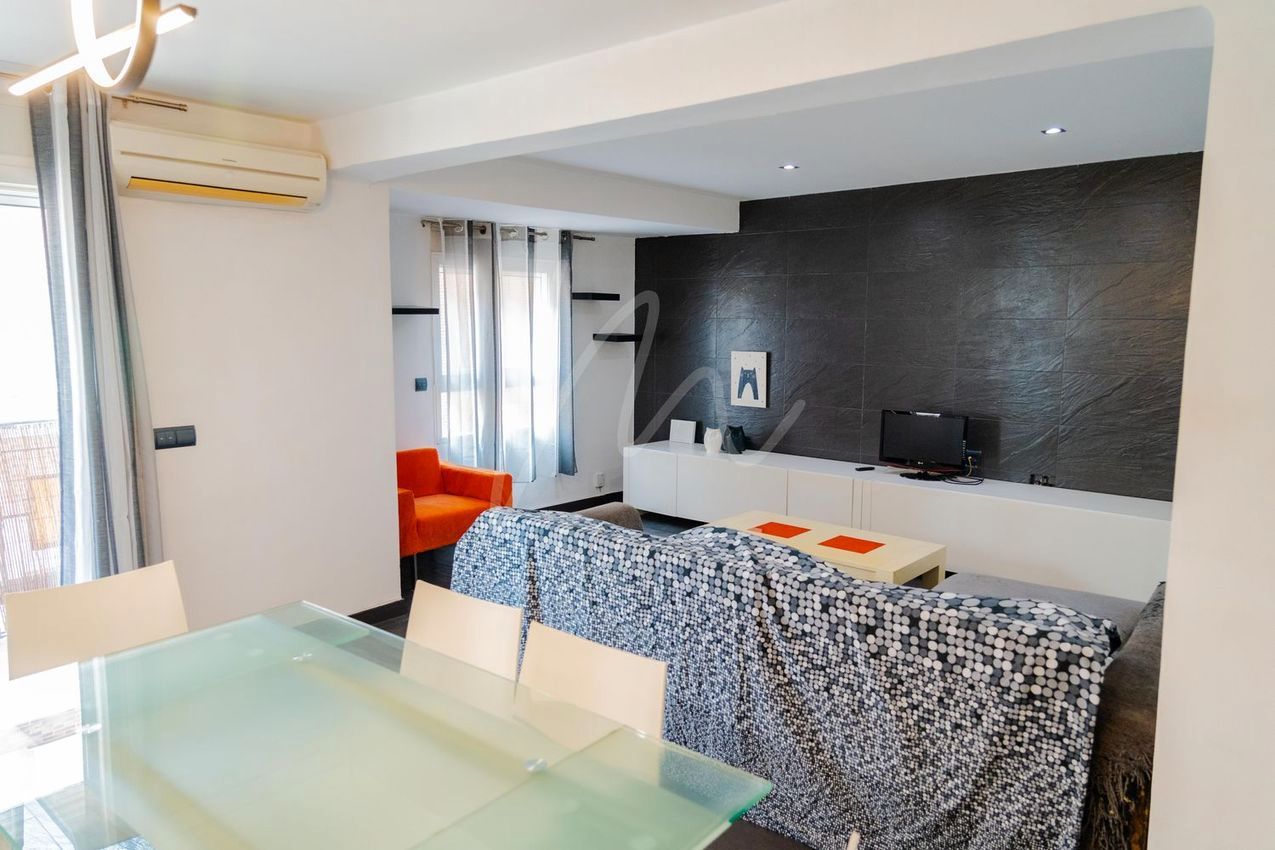 Living room of Flat for sale in Paterna  with Air Conditioner, Parquet flooring and Terrace