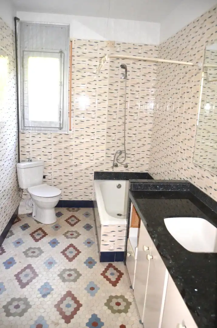 Bany de Casa o xalet en venda en Ponent