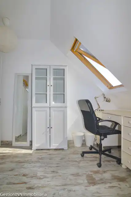 Schlafzimmer von Einfamilien-Reihenhaus zur untervermieten in Villanueva de la Cañada mit Heizung, Privatgarten und Parkett