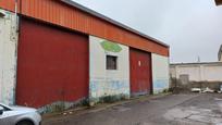 Außenansicht von Fabrikhallen zum verkauf in Brenes