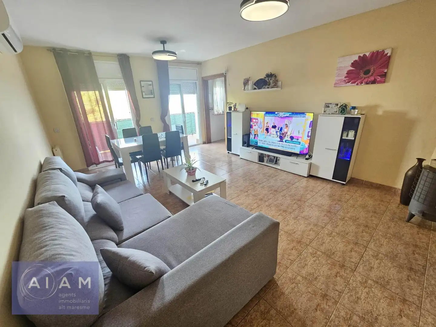 Sala de estar de Casa o chalet en venta en Palafolls con Terraza y Balcón