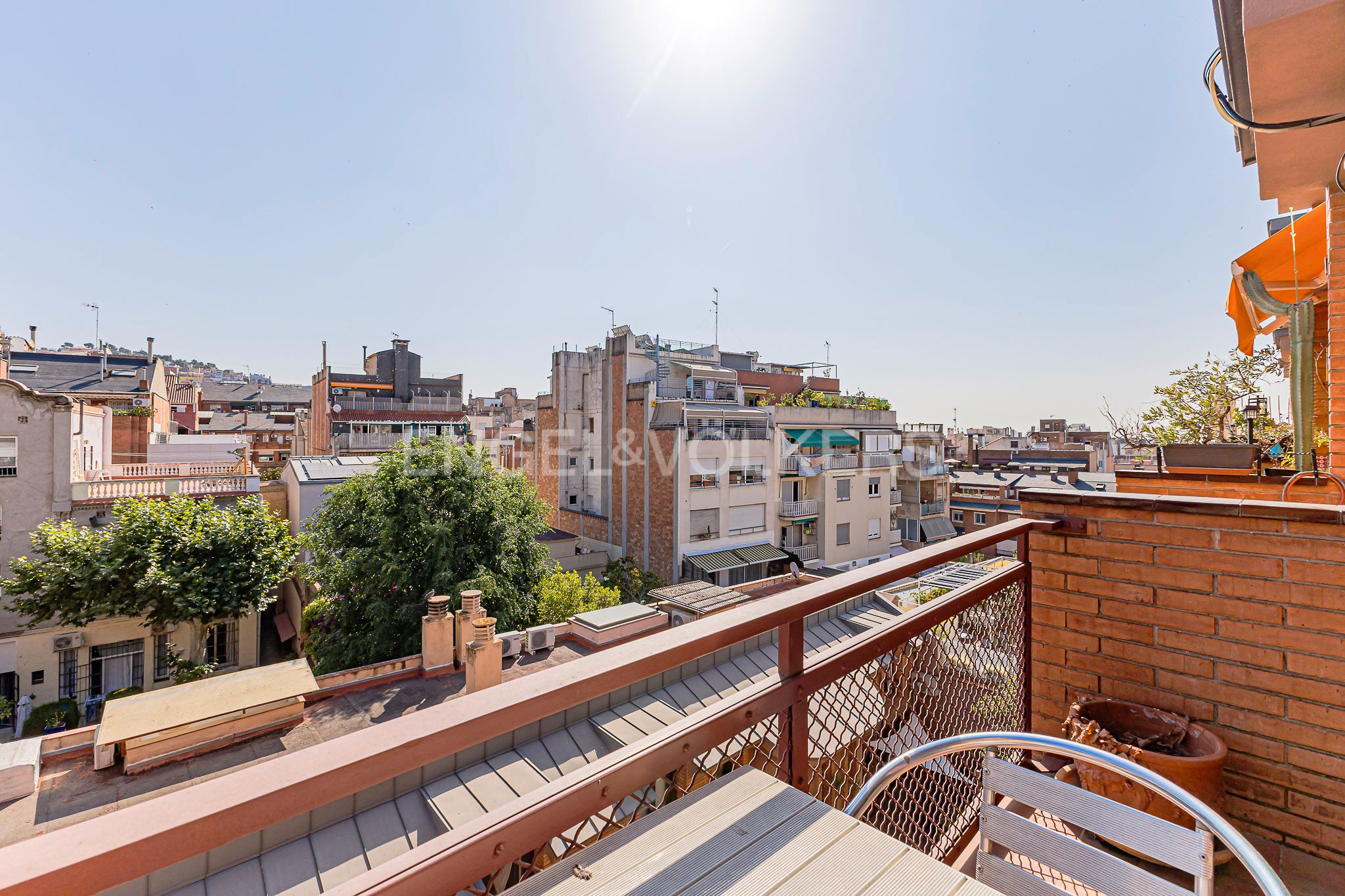 Vista exterior de Dúplex en venda en  Barcelona Capital amb Aire condicionat, Calefacció i Parquet