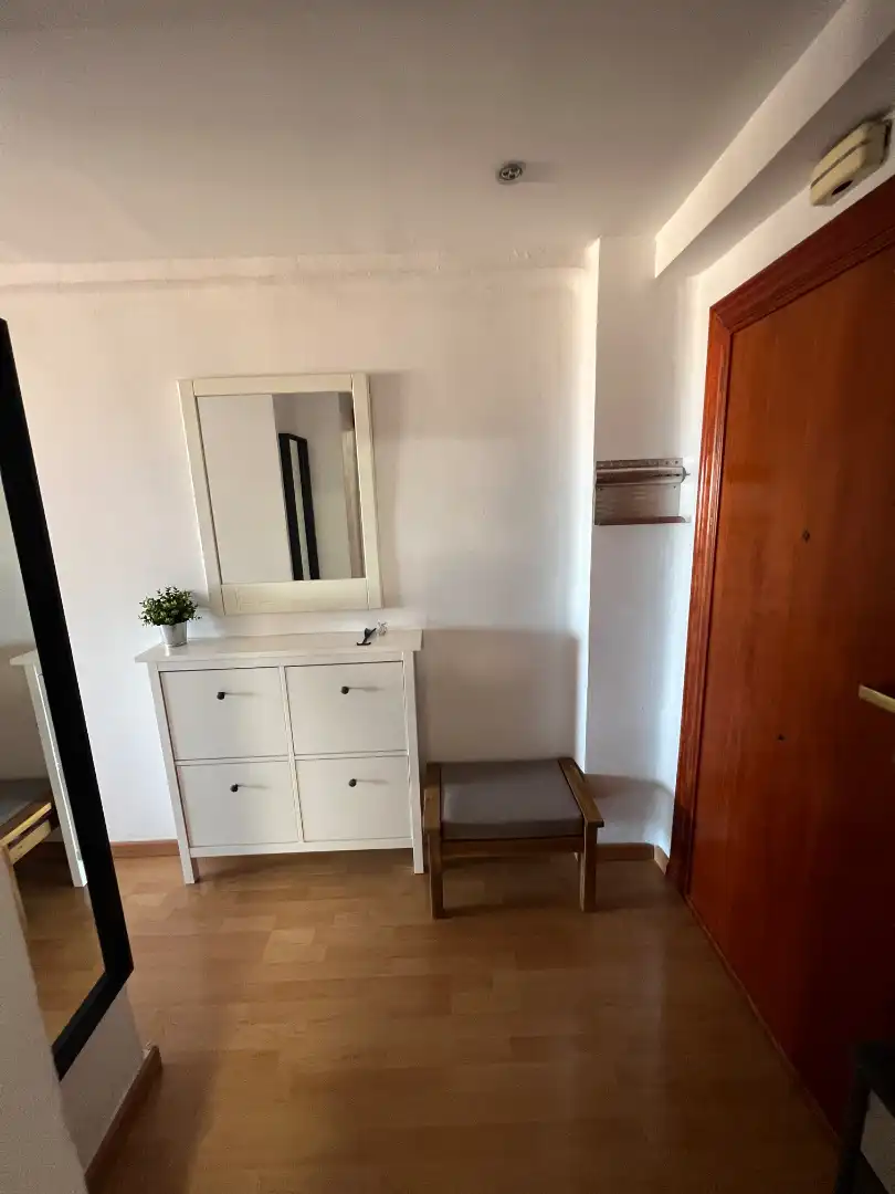 Flat for rent in Calle Héroe de Sostoa, 194, La Luz - El Torcal