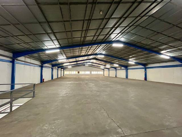 Nave industrial en Alquiler en Isleta