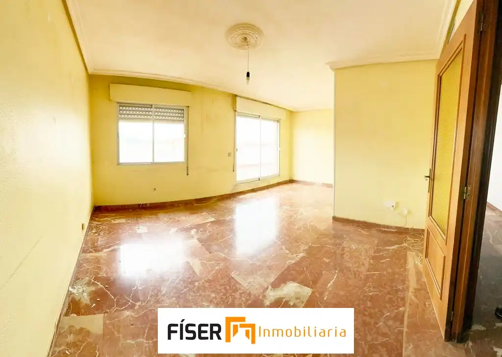 Vista exterior de Ático en venta en Zafra con Terraza y Trastero