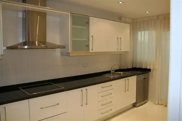 Appartement compact avec piscine à vendre à Nueva Andalucía, imagen 6