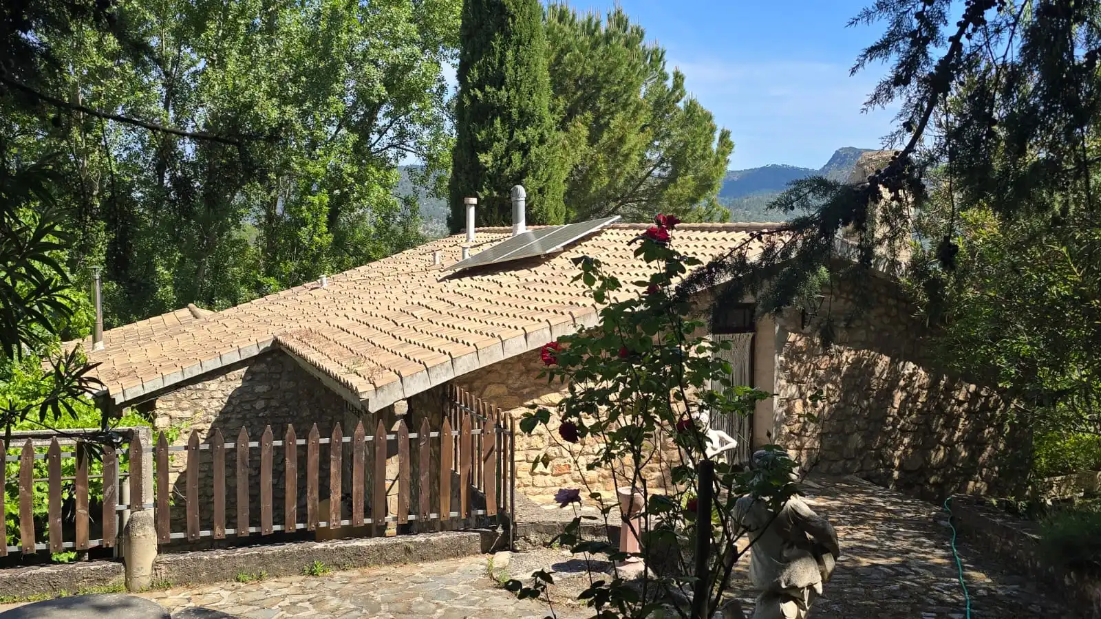 Vista exterior de Finca rústica en venta en Villanueva del Arzobispo con Calefacción, Trastero y Piscina