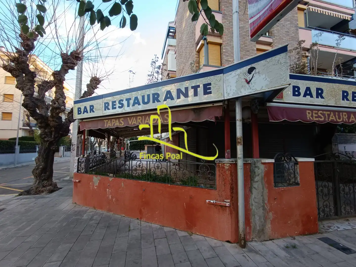 Local en venta en Calafell con Terraza