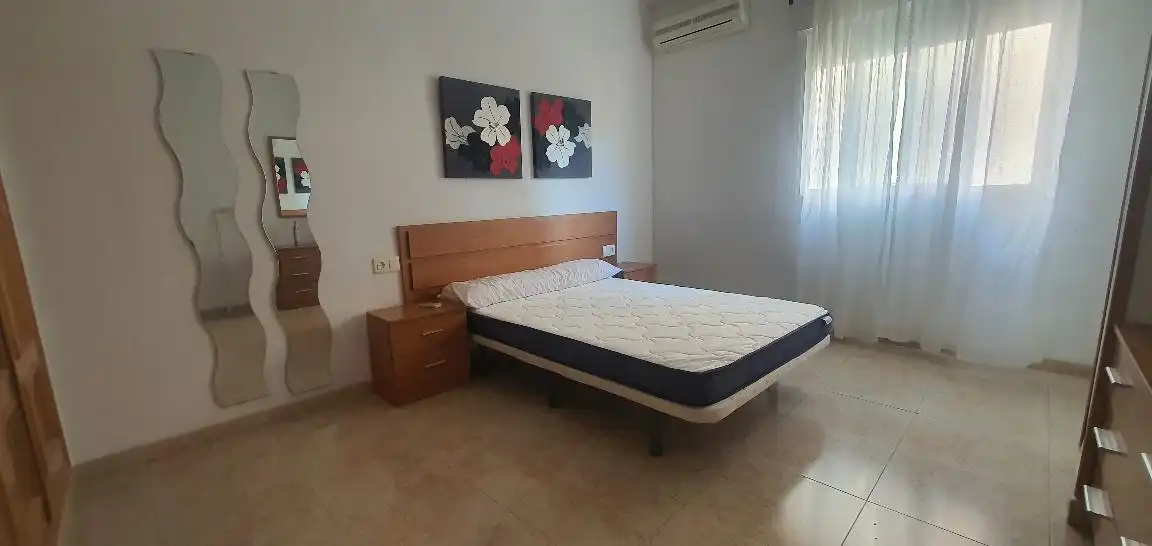 Habitación de Piso en venta en Hellín