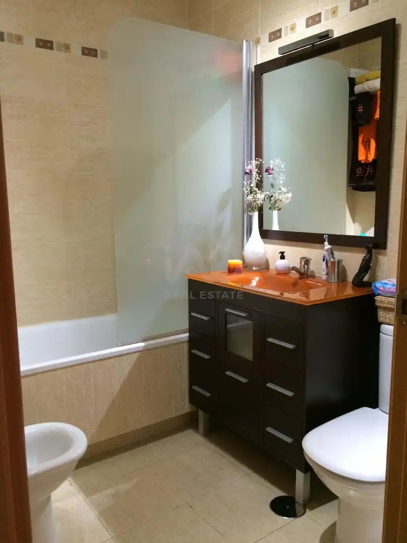 Baño de Dúplex en venta en Villaquilambre con Calefacción
