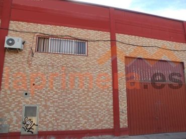 Nave industrial en alquiler en Alaquàs