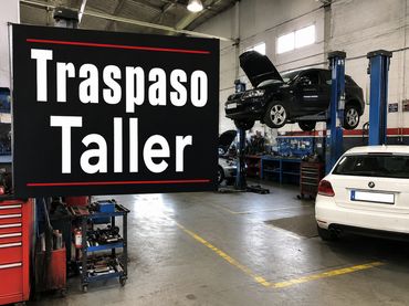 Local comercial en traspàs a Calle San Fernando 10D