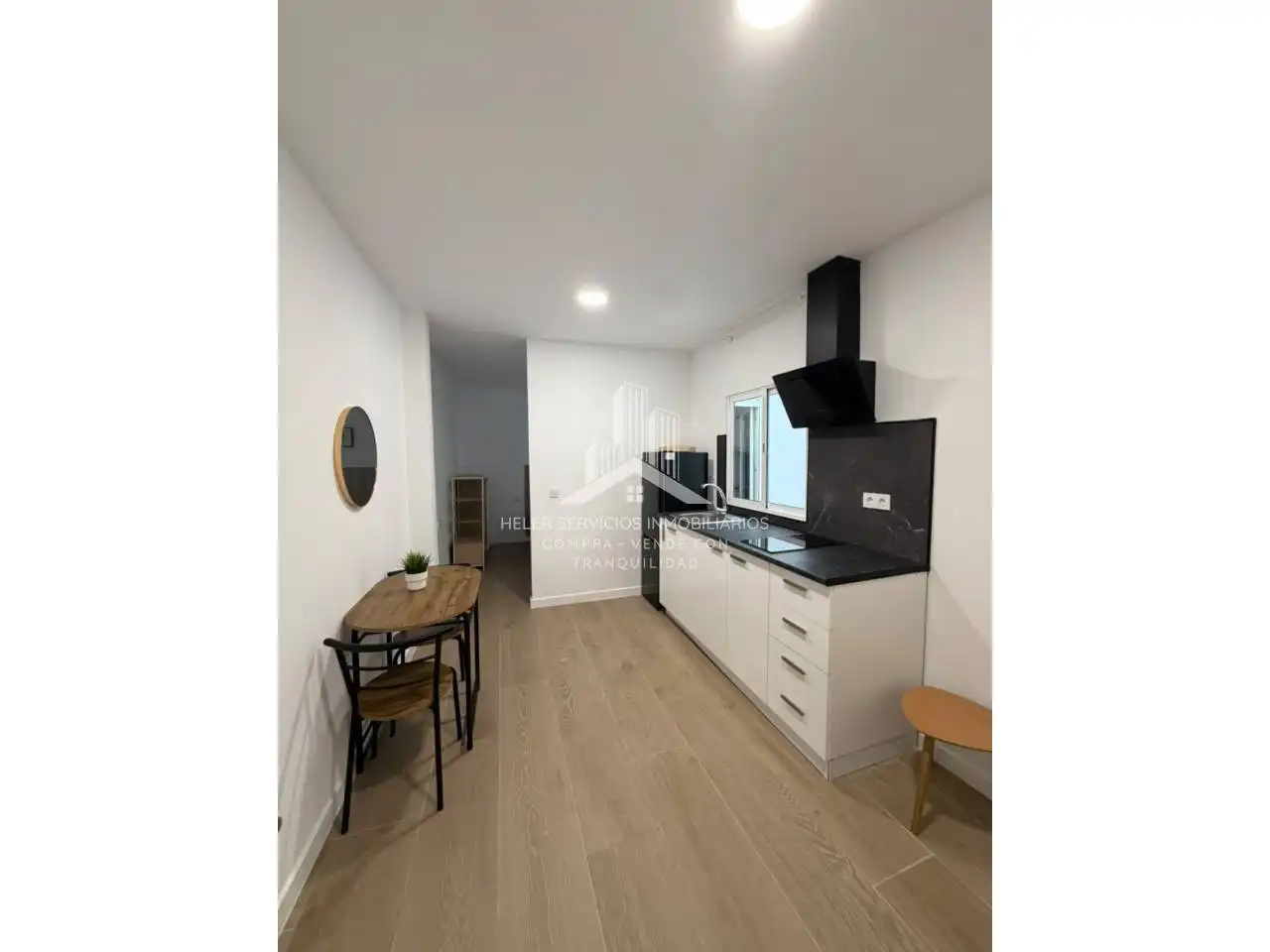 Study for rent in Calle Mare de Déu del Roser, Avenida Alemania-Italia
