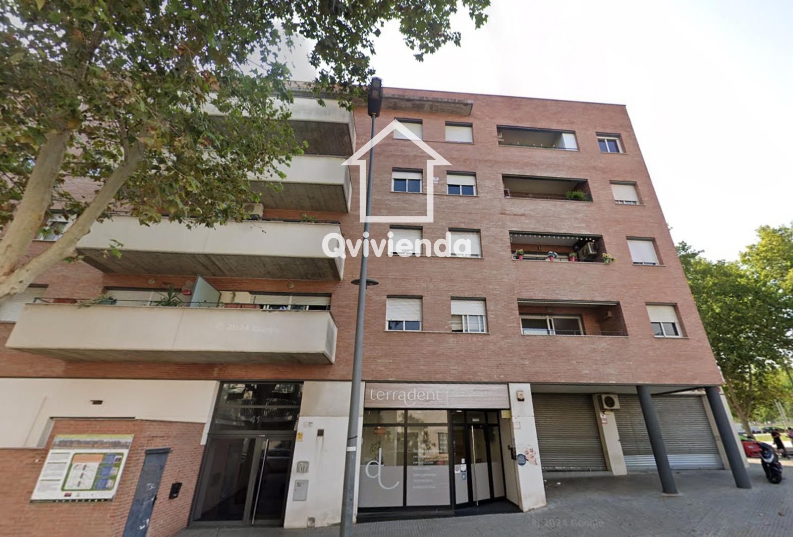 Vista exterior de Pis en venda en Terrassa