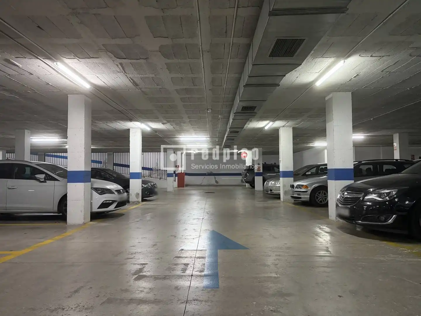 Parkplatz von Wohnung zur Miete in Málaga mit Klimaanlage, Heizung und Privatgarten