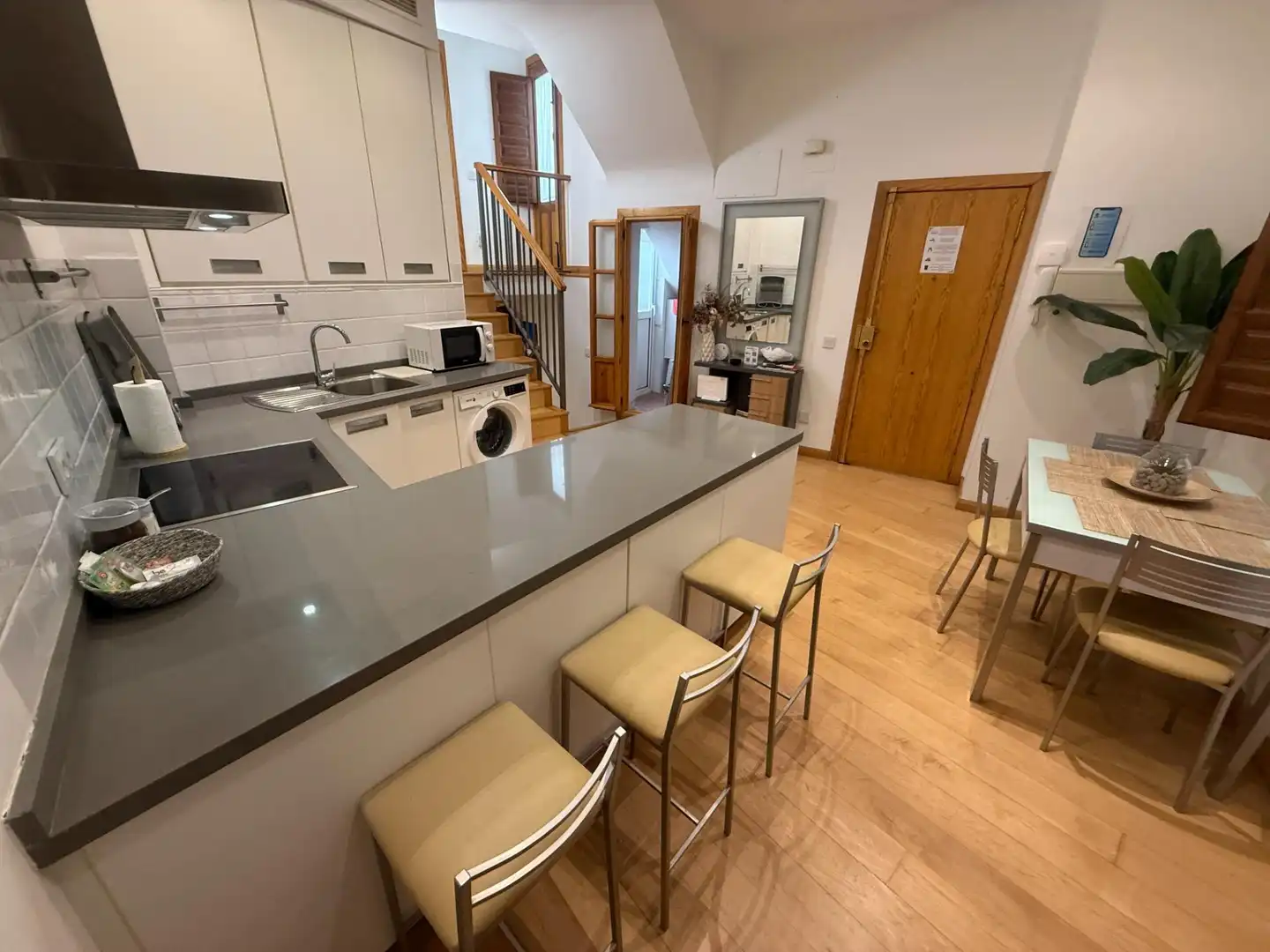 Cocina de Dúplex de alquiler en Córdoba con Aire acondicionado y Amueblado
