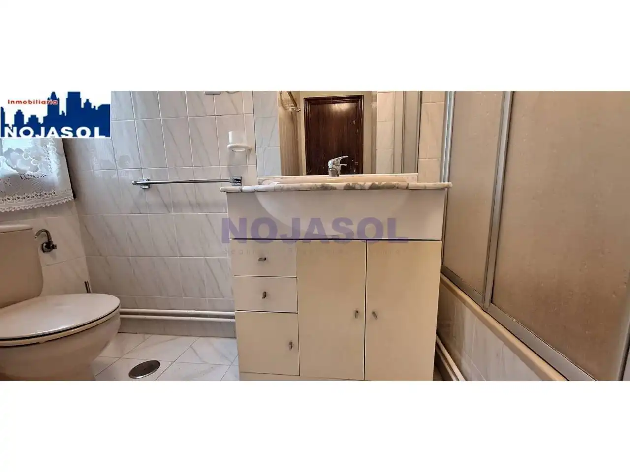 Badezimmer von Maisonette zur Miete in Noja mit Heizung, Terrasse und Möbliert