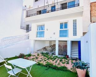 Exterior view of Single-family semi-detached for sale in Salobreña  with Air Conditioner, Heating and Terrace