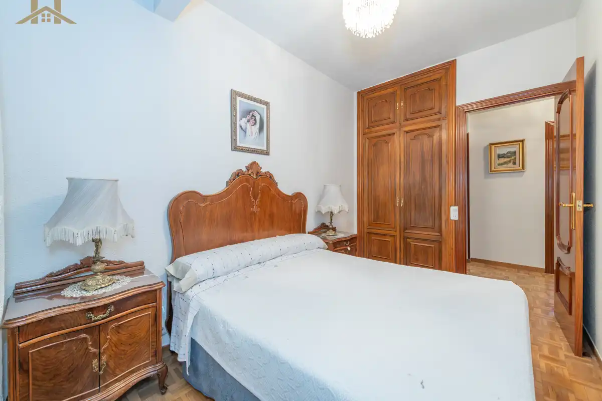 Schlafzimmer von Wohnung zum Verkauf in Madrid mit Klimaanlage, Heizung und Terrasse