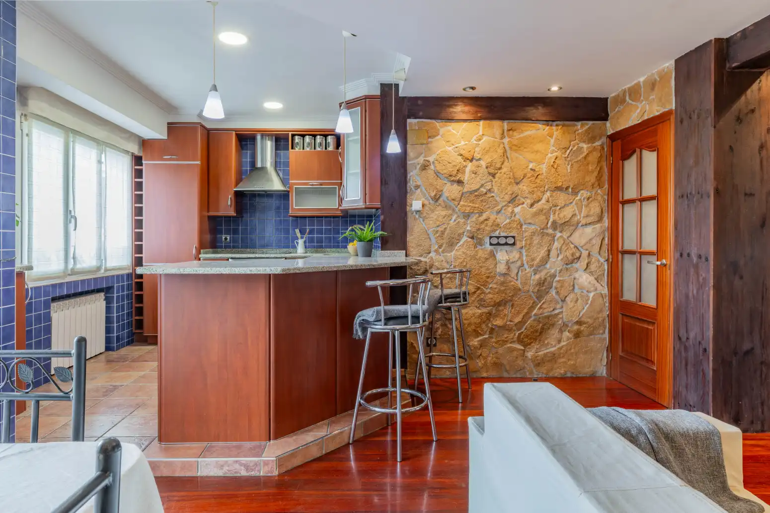 Cocina de Piso en venta en Hernani con Calefacción y Balcón