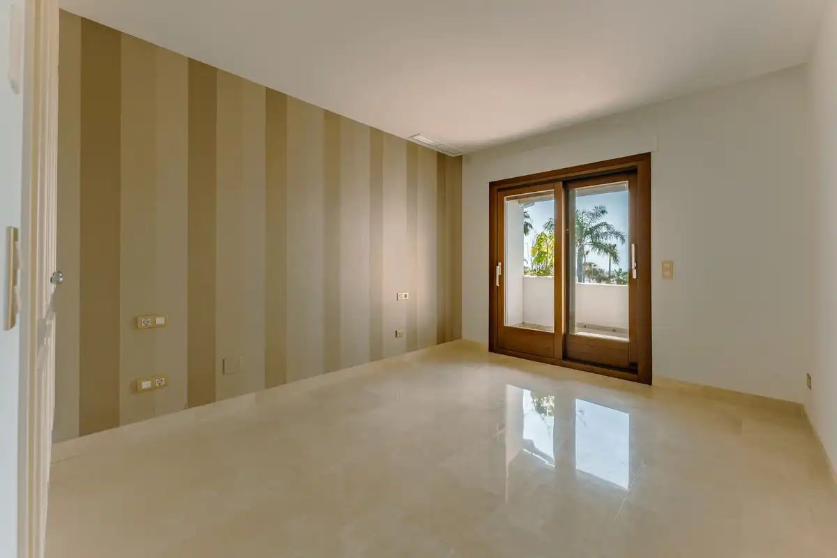 Reihenhaus mit Pool zum Verkauf in El Paraíso, imagen 18