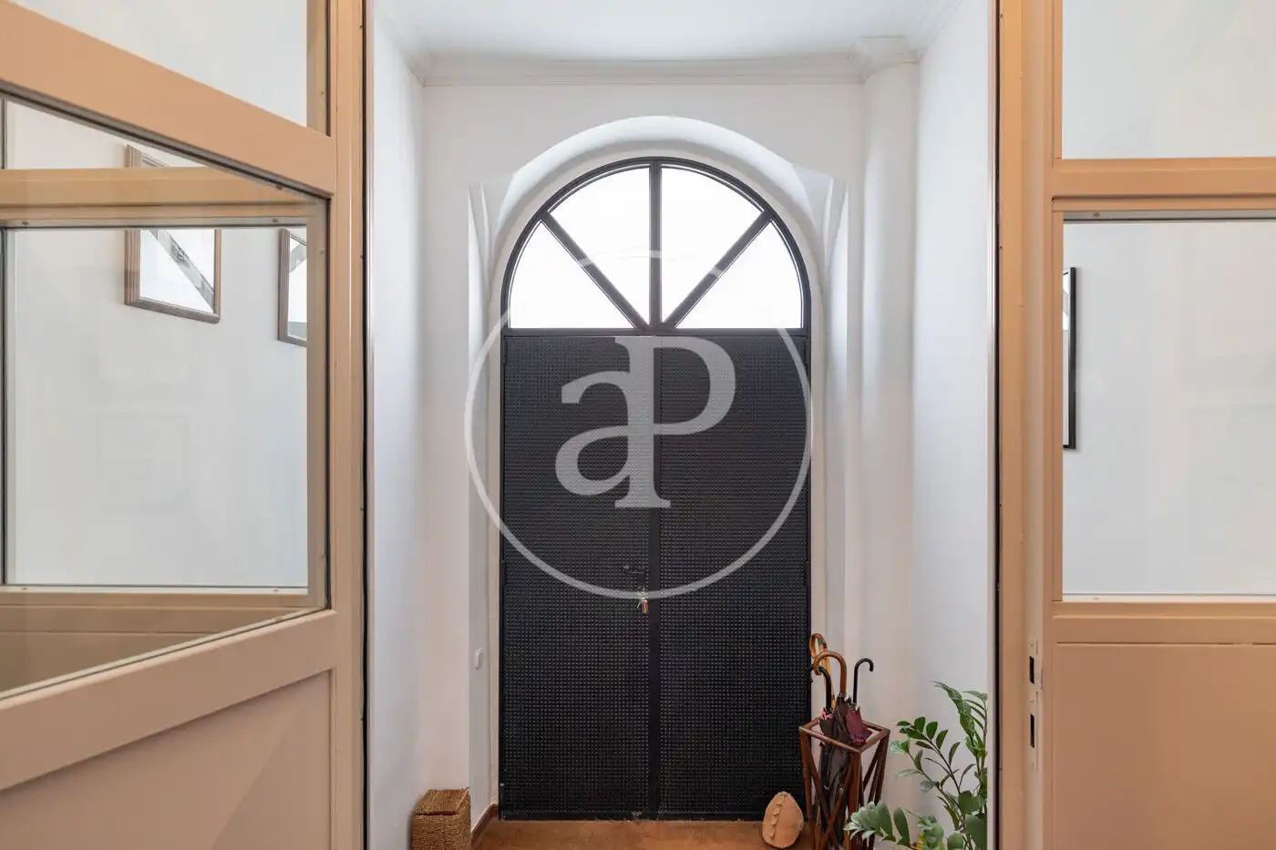 Piso en venta en Barcelona con Calefacción y Terraza