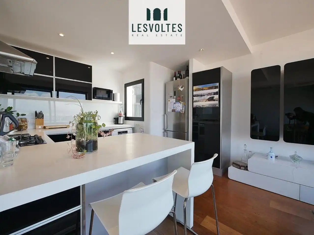 Cocina de Apartamento en venta en Palamós con Calefacción, Parquet y Balcón