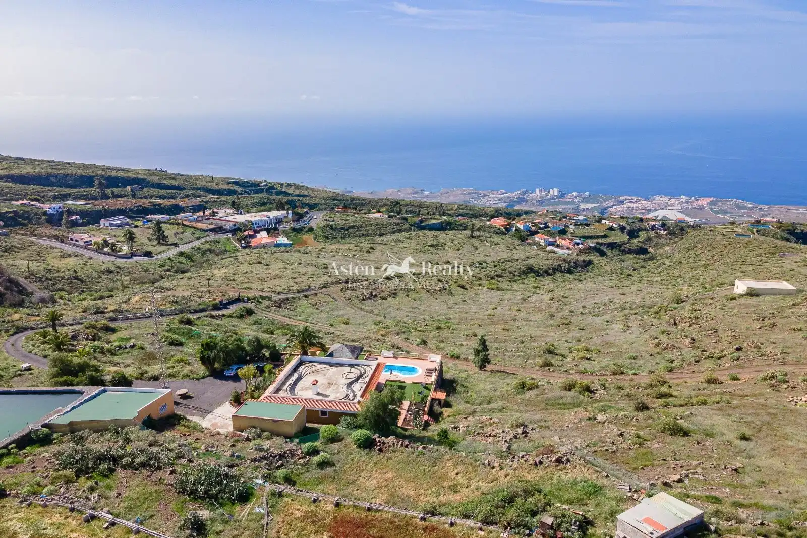 Casa o xalet en venda en Adeje amb Aire condicionat, Traster i Piscina