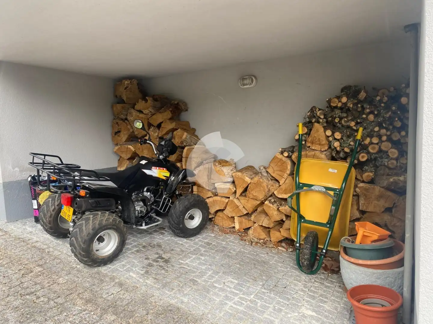 Parking de Casa o chalet en venta en Xunqueira de Ambía con Calefacción, Jardín privado y Terraza