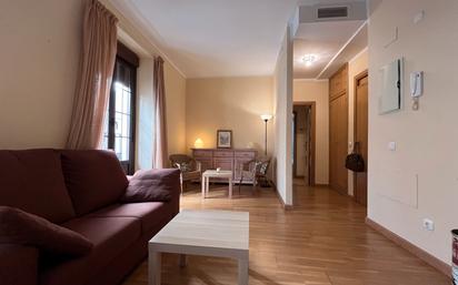 Sala d'estar de Apartament en venda en  Córdoba Capital amb Aire condicionat, Parquet i Moblat