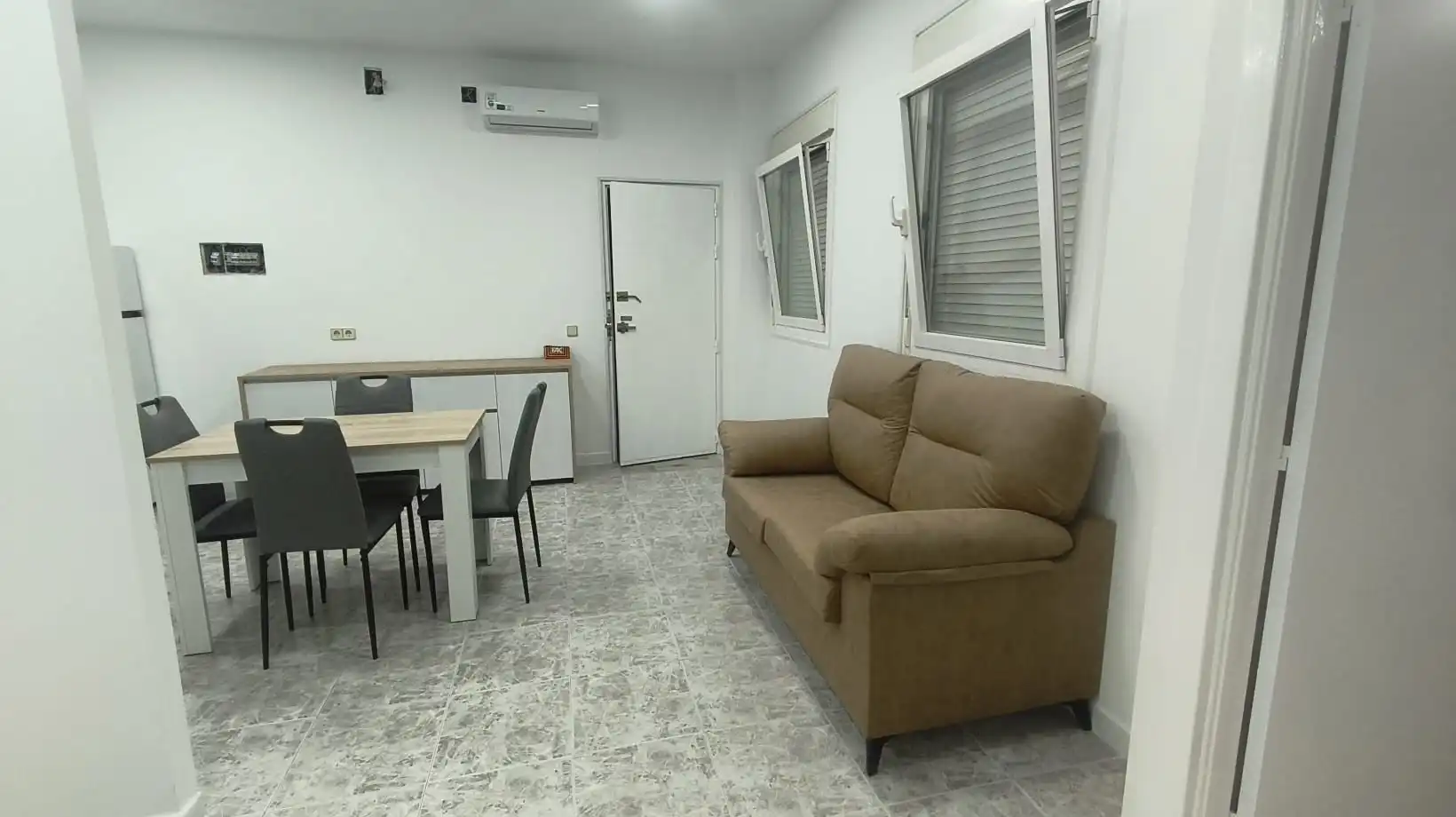 Sala d'estar de Loft de lloguer en Toledo amb Aire condicionat, Calefacció i Moblat