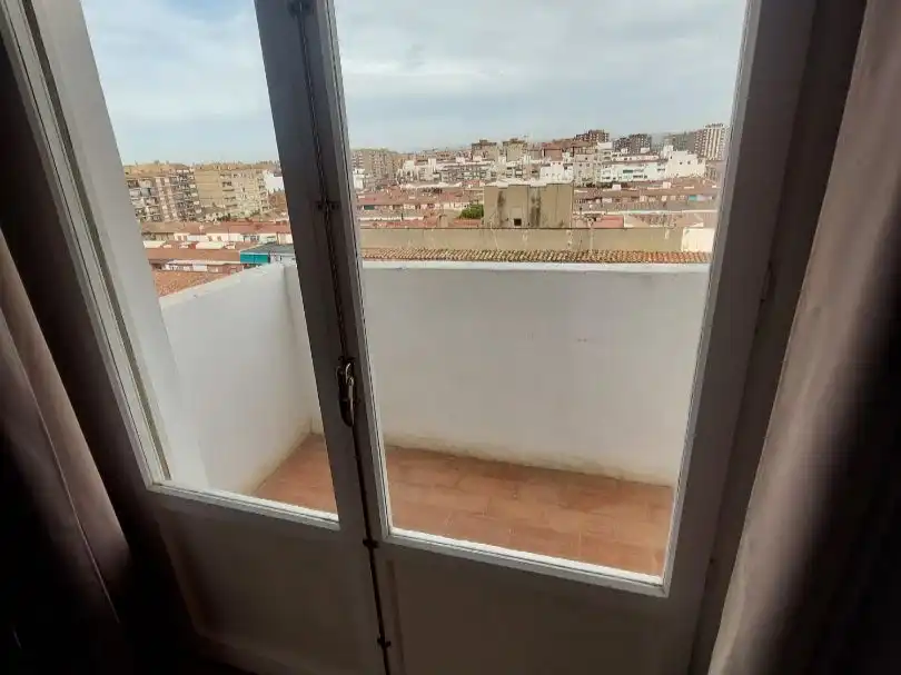 Terrassa de Pis en venda en Zaragoza amb Terrassa, Moblat i Forn