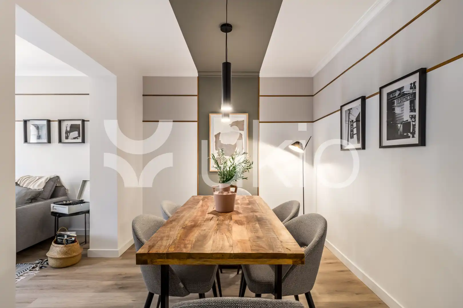 Dining room of Apartments for rent in Madrid  with Heating, Furnished and Oven