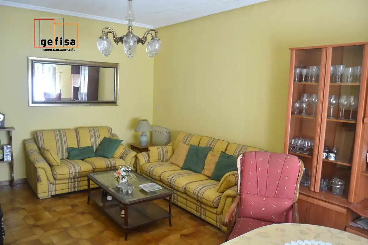 House for sale in Valdepeñas