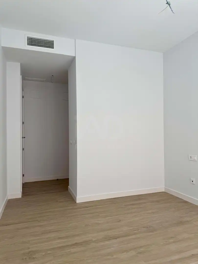 Flat for sale in Alicante / Alacant  with Air Conditioner, Heating and Terrace