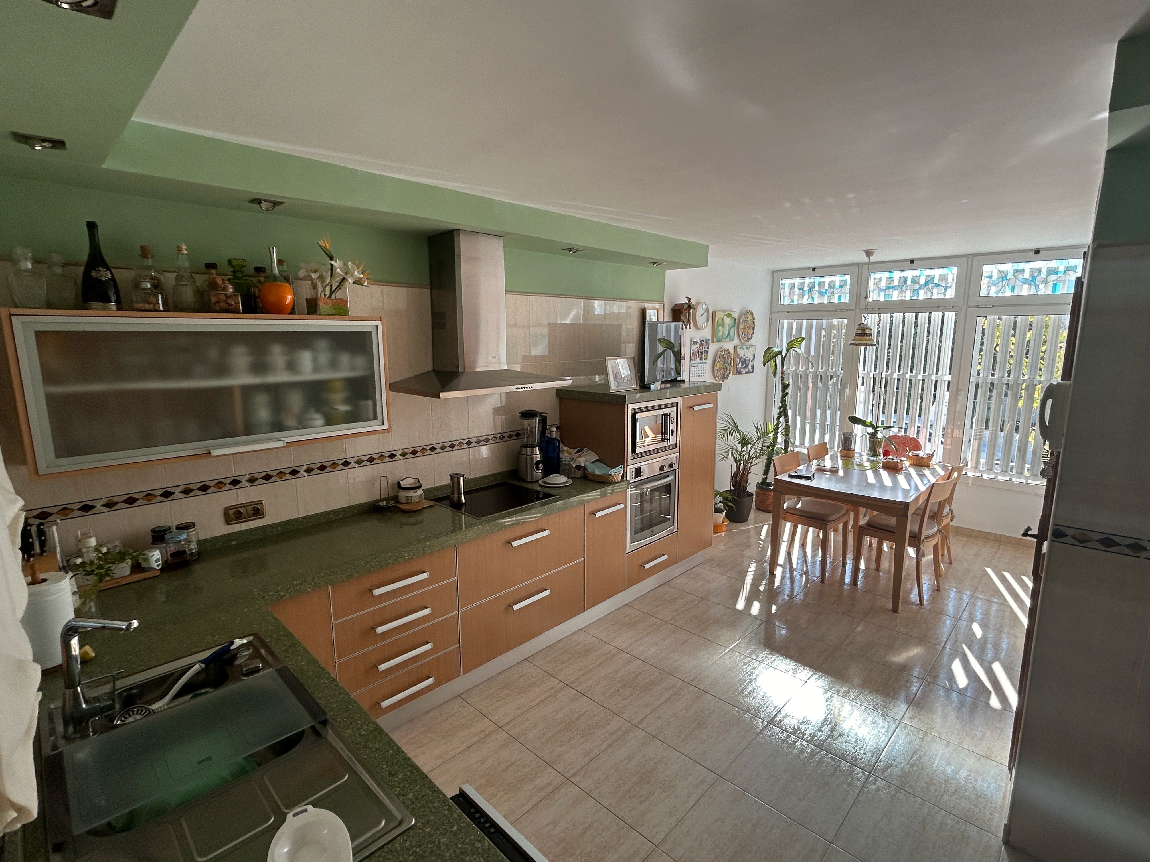 Kitchen of House or chalet for sale in Vélez-Málaga  with Air Conditioner, Terrace and Storage room