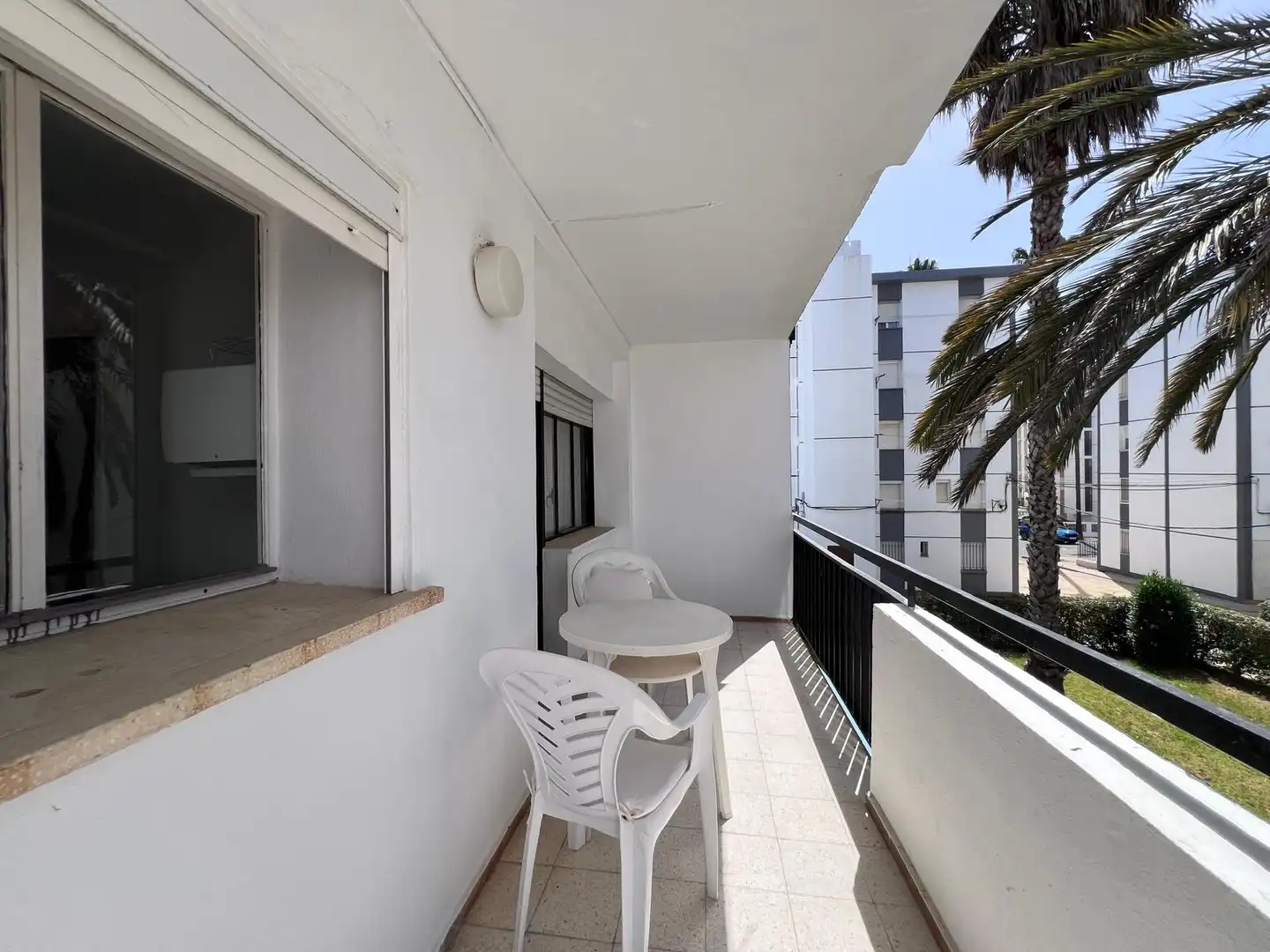 Terrassa de Apartament en venda en La Antilla amb Terrassa i Moblat